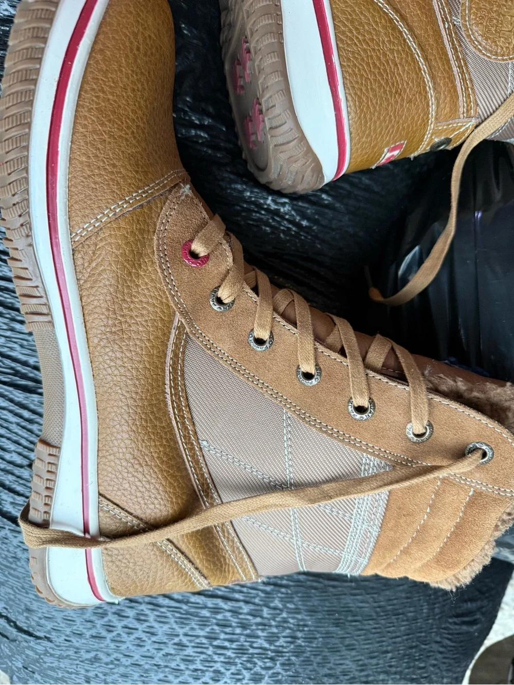 Pajar Men's Tan Leather Lace-Up Boots with Navy Brand Patch and Shearling Collar